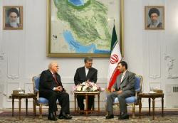 Mahmoud Ahmadinejad meeting with Cuban Cabinet Minister 